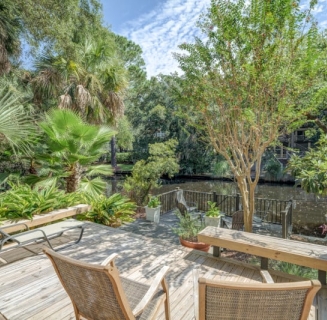 15% Off 3+ Nights This Spring - Mooring Buoy 187 Exterior