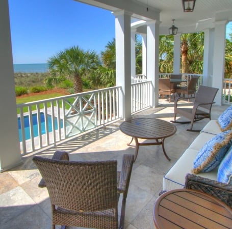 vacation home patio