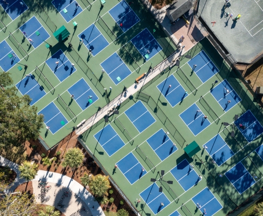 overhead view of tennis courrts