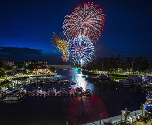 fireworks-harbourfest-2022