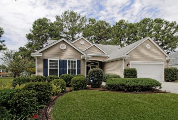 Royal Bay Circle exterior