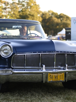 car close up concours