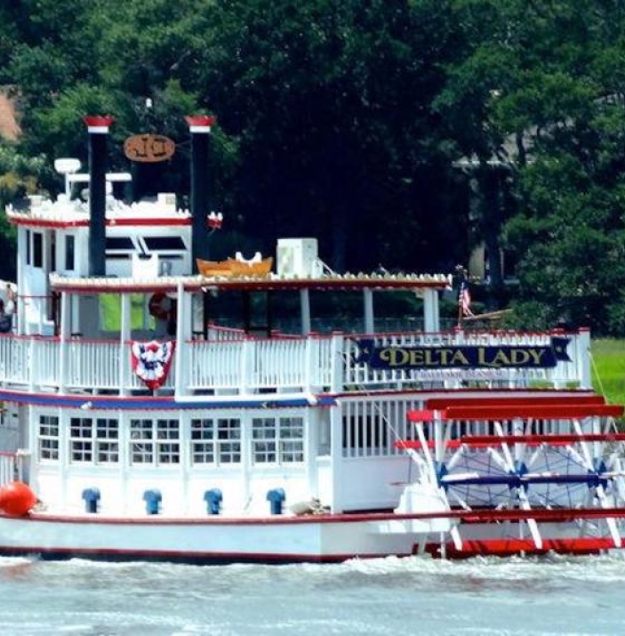Delta Lady river boat mid voyage