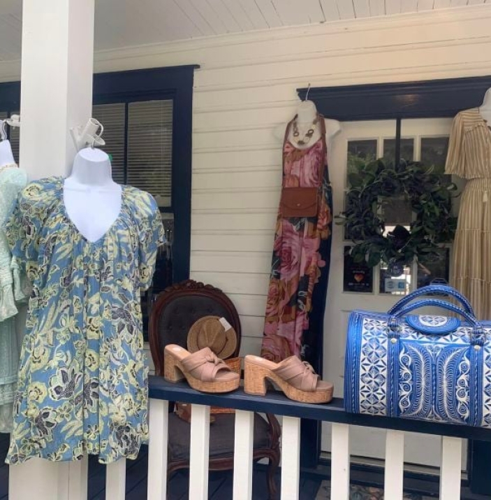 Maggie shop exterior